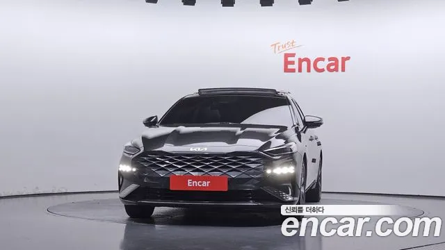 Kia K8 Hybrid — Фото автомобиля 3