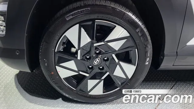 Hyundai Kona Kona Гибрид (SX2) Inspiration — Фото автомобиля 5