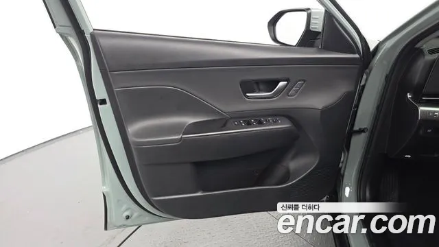 Hyundai Kona SX2 — Фото автомобиля 12