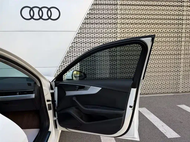 Audi A4L — Фото автомобиля 18