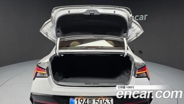 Hyundai Avante CN7 — Фото автомобиля 20