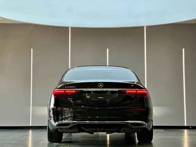 Mercedes-Benz S-Class — Фото автомобиля 9