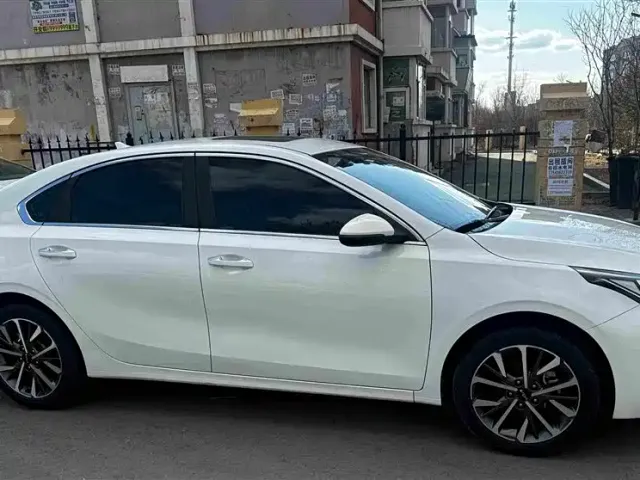 Kia K3 — Фото автомобиля 13