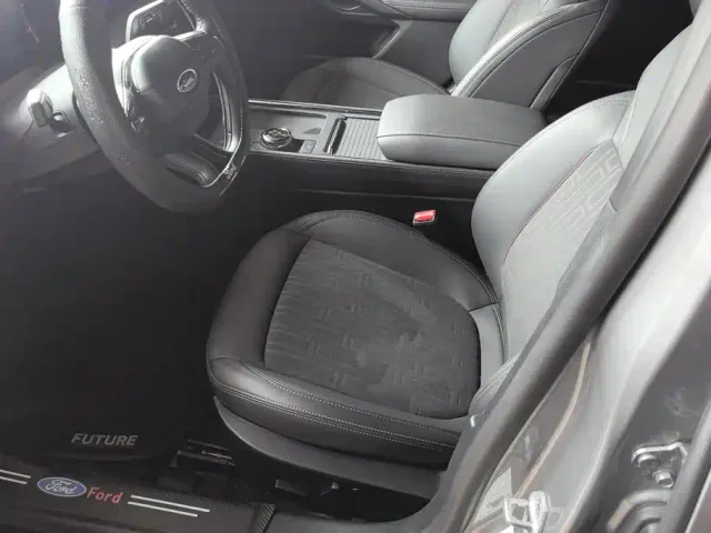 Ford Mondeo — Фото автомобиля 9