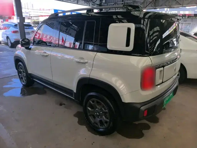 Baojun Yep Plus — Фото автомобиля 4