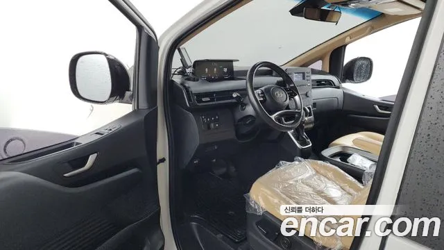 Hyundai Staria Staria Карго 5 мест — Фото автомобиля 10