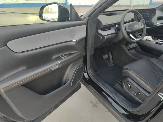 Changan Qiyuan Q07 — Фото автомобиля 15