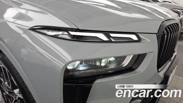 BMW X7 — Фото автомобиля 18