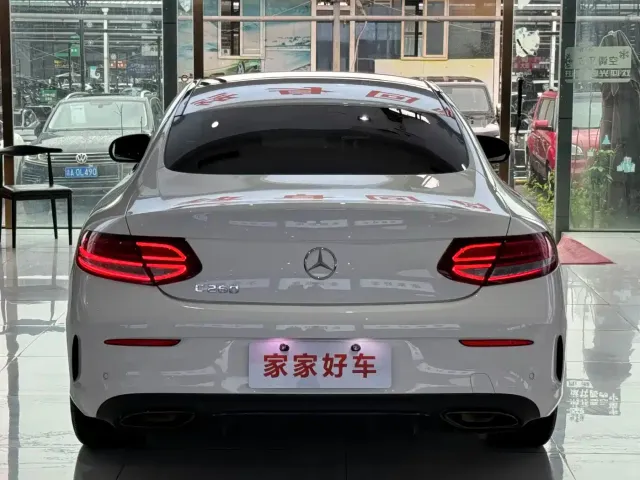 Mercedes-Benz C-Class — Фото автомобиля 17