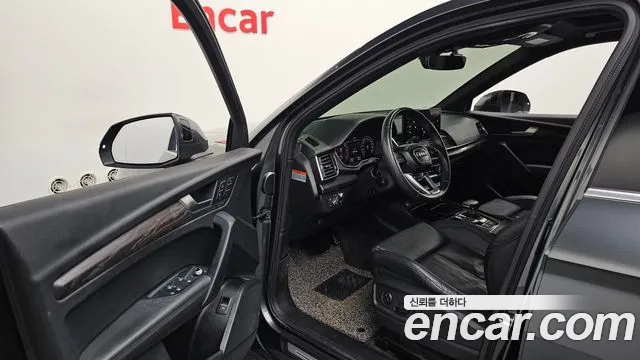 Audi Q5 40 TDI quattro Premium — Фото автомобиля 8