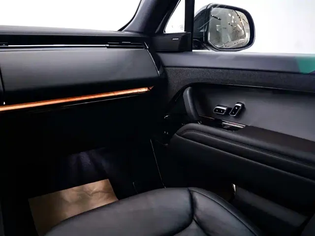 Land Rover Range Rover Sport — Фото автомобиля 26