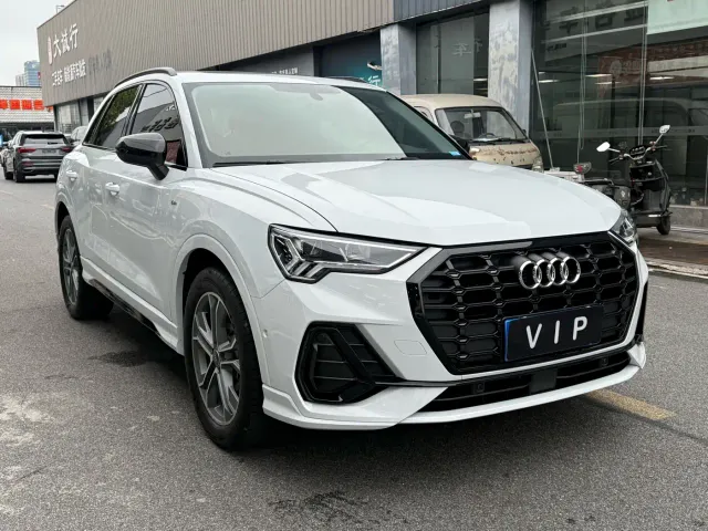 Audi Q3 — Фото автомобиля 3