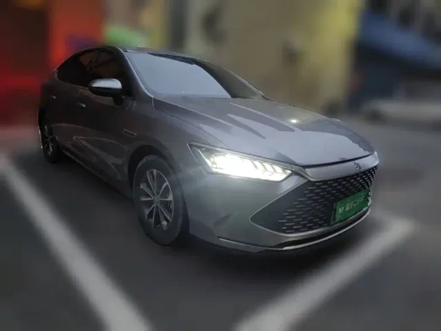BYD Qin PLUS — Фото автомобиля 24