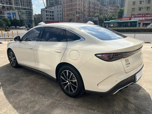 BYD Seal 06 — Фото автомобиля 9
