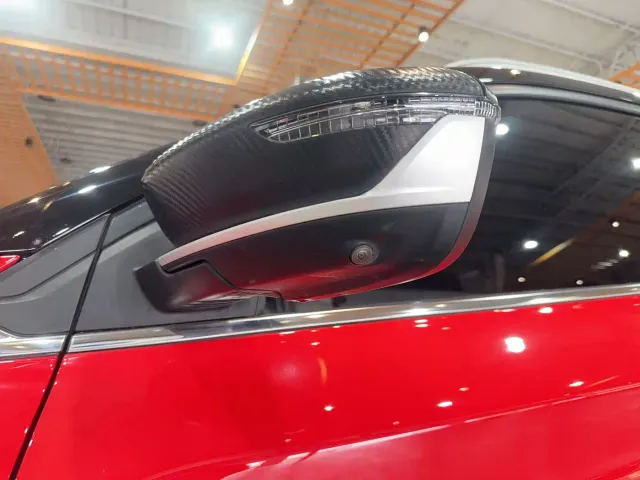 Geely Binyue — Фото автомобиля 10
