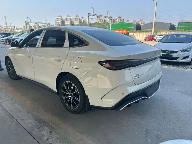 BYD Seal 06 — Фото автомобиля 7