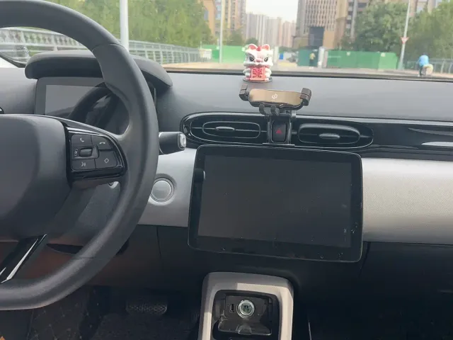 Leapmotor T03 — Фото автомобиля 17
