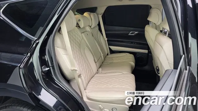 Genesis GV80 — Фото автомобиля 17