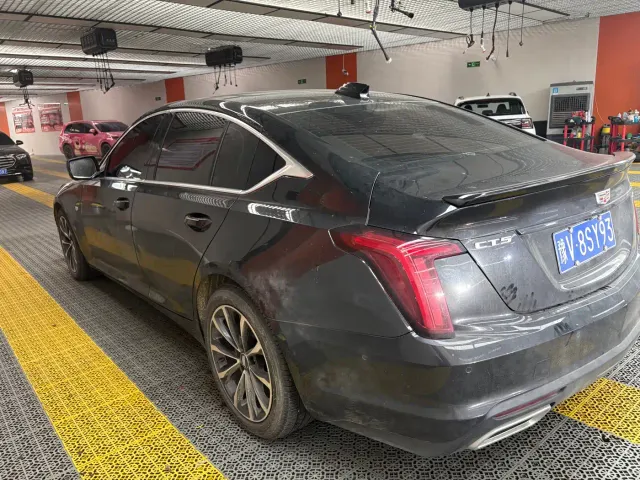 Cadillac CT5 — Фото автомобиля 9