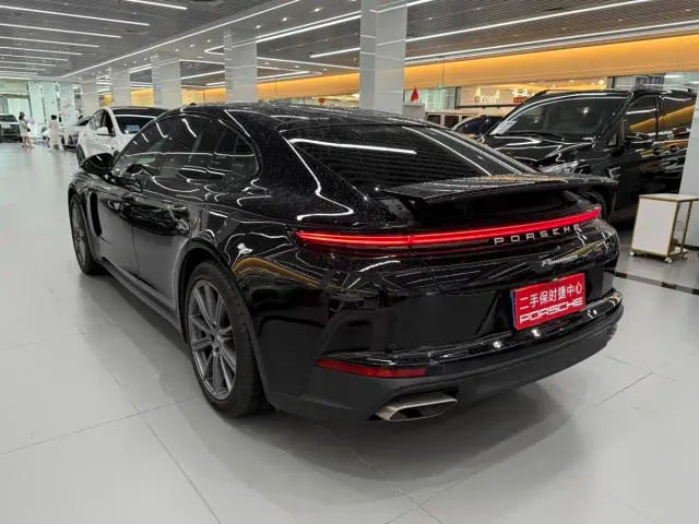 Porsche Panamera — Фото автомобиля 4