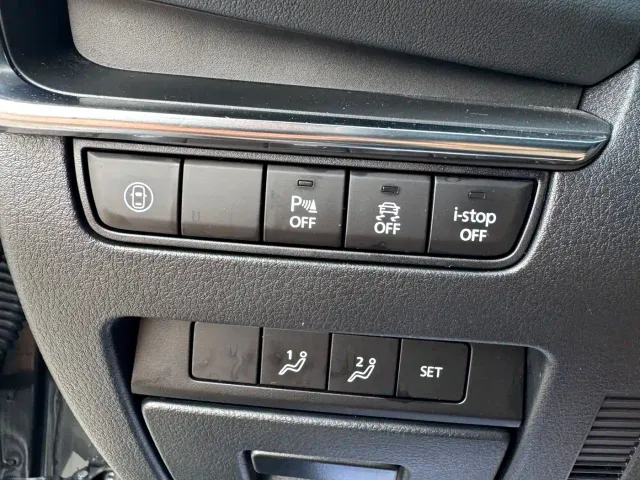 Mazda Axela — Фото автомобиля 3