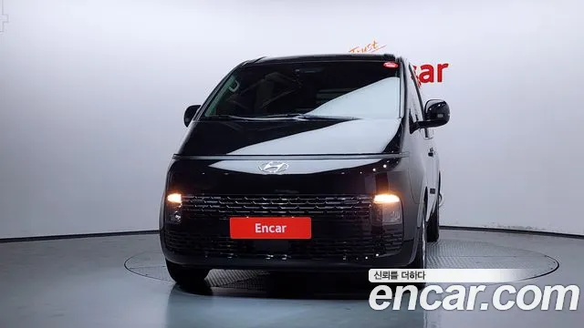 Hyundai Staria Staria Карго 5 мест — Фото автомобиля 3