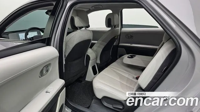 Hyundai Ioniq5 — Фото автомобиля 11