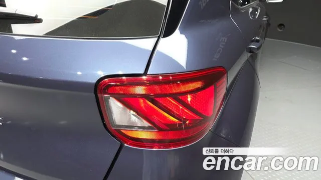 Hyundai Venue Venue 1.6 Premium — Фото автомобиля 23