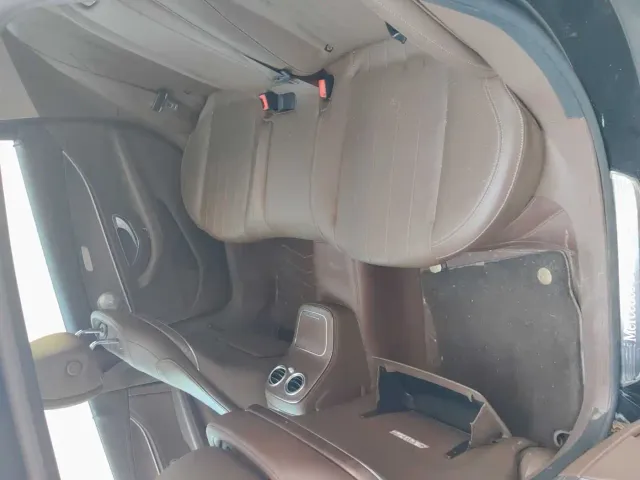 Mercedes-Benz E-Class — Фото автомобиля 5
