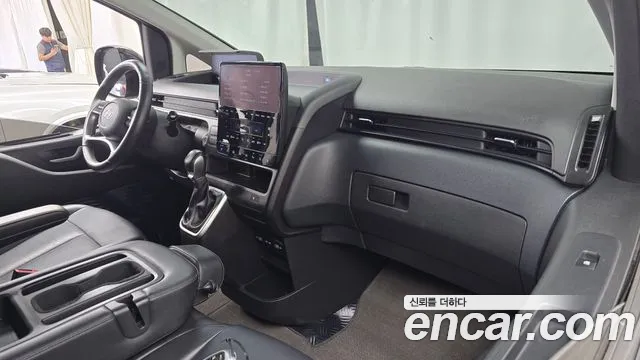 Hyundai Staria — Фото автомобиля 10