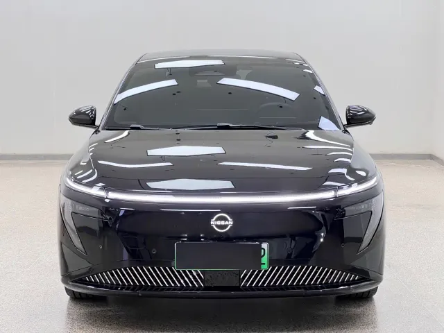 Nissan N7 — Фото автомобиля 2