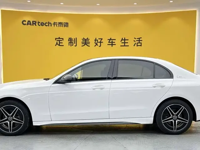 Mercedes-Benz C-Class — Фото автомобиля 6
