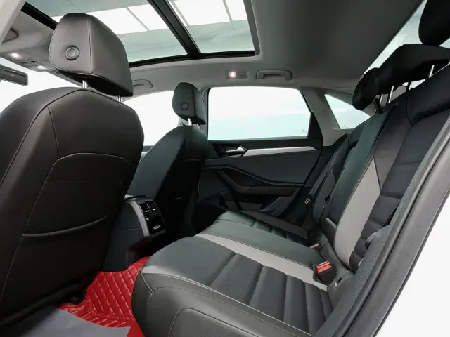 Volkswagen Sagitar — Фото автомобиля 5