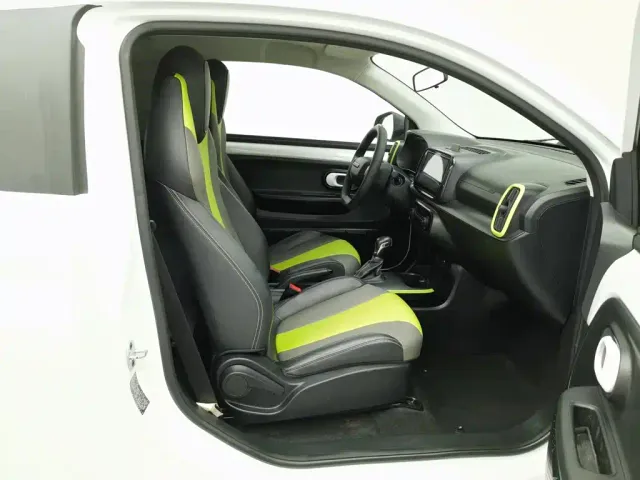 Roewe Clever — Фото автомобиля 23