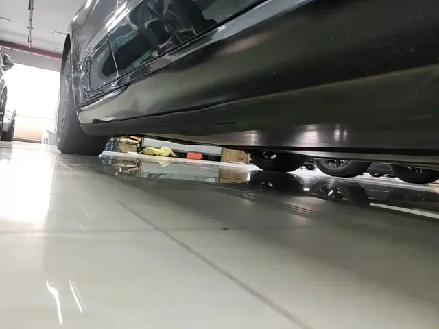 Tesla Model 3 — Фото автомобиля 20