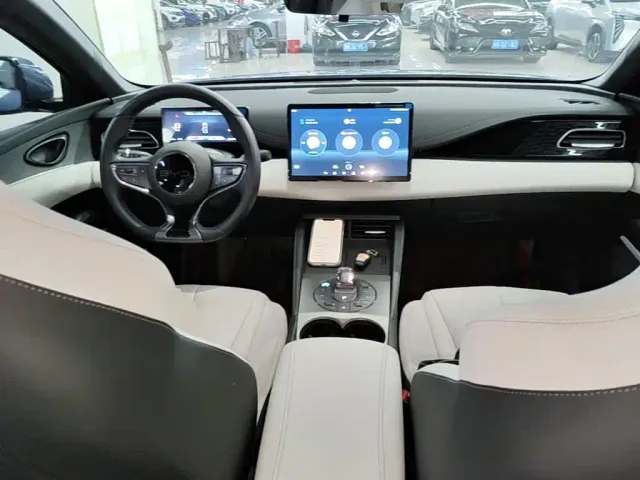 BYD Seal 06 — Фото автомобиля 9