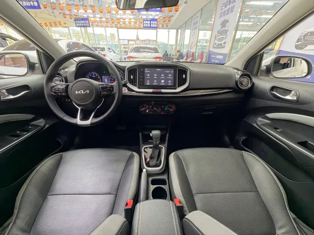 Kia KX1 — Фото автомобиля 8
