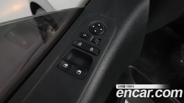 Hyundai Staria — Фото автомобиля 28