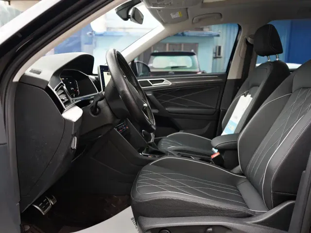 Volkswagen Tiguan L — Фото автомобиля 19
