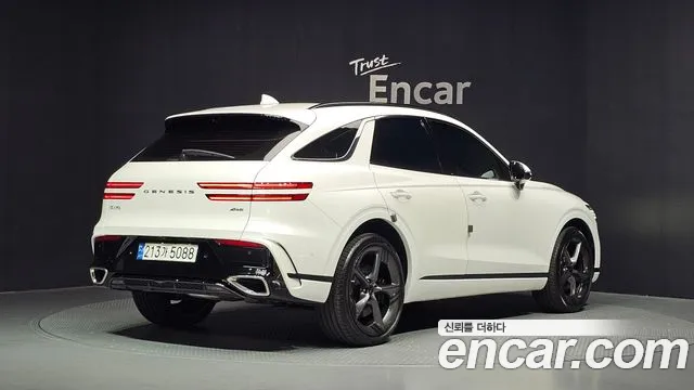 Genesis GV70 — Фото автомобиля 2