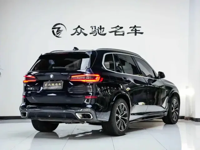 BMW X5 — Фото автомобиля 10