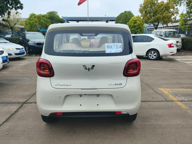 Wuling Hongguang Mini EV — Фото автомобиля 6