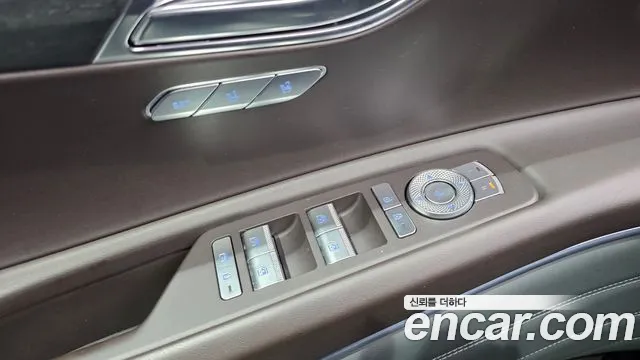 Genesis GV80 — Фото автомобиля 28