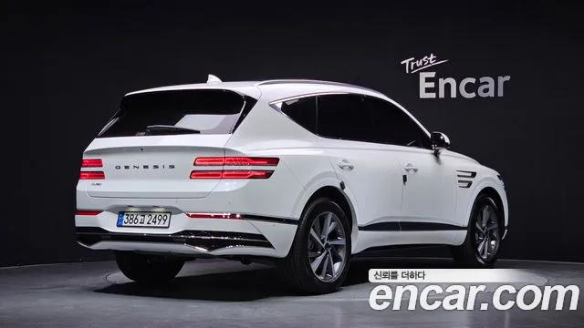 Genesis GV80 — Фото автомобиля 2