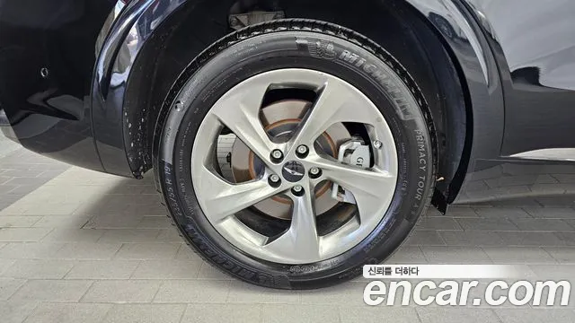 Genesis GV70 — Фото автомобиля 5