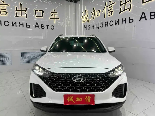 Hyundai ix35 — Фото автомобиля 2
