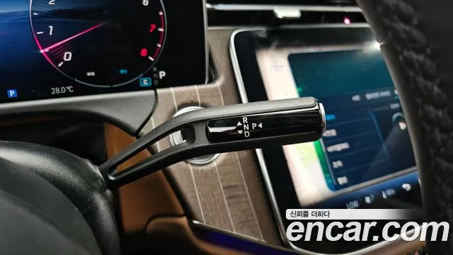 Mercedes-Benz E-Class — Фото автомобиля 9