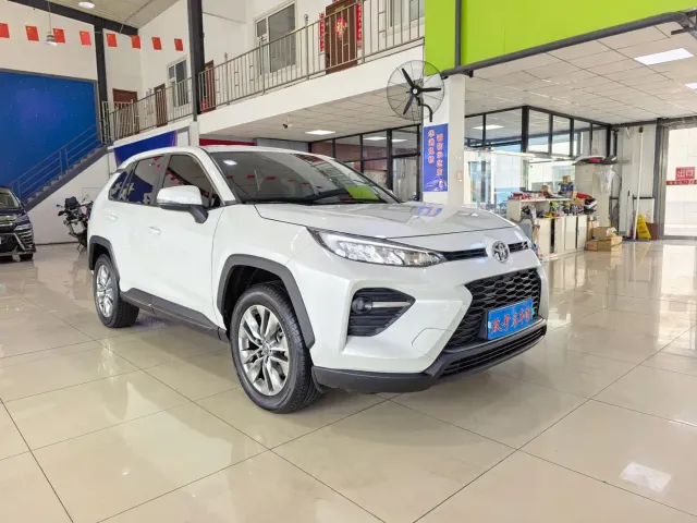 Toyota Wildlander — Фото автомобиля 3