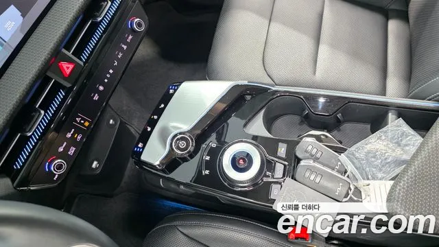 Kia EV6 — Фото автомобиля 14