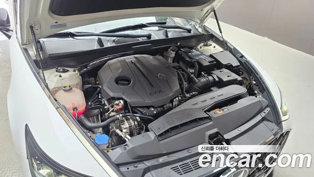 Hyundai Sonata — Фото автомобиля 9